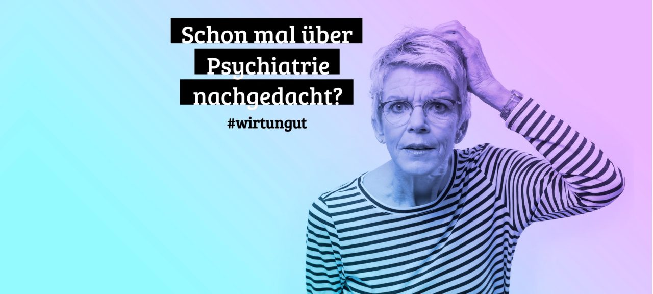 Motiv der LWL Personalmarketing-Kampagne mit Schriftzug "Schon mal über Psychiatrie nachgedacht?" und Hashtag #wirtungut: Ältere Frau in schwarz-weiß gestreiften Shirt greift sich mit Hand an den Kopf und macht ein ratloses Gesicht.